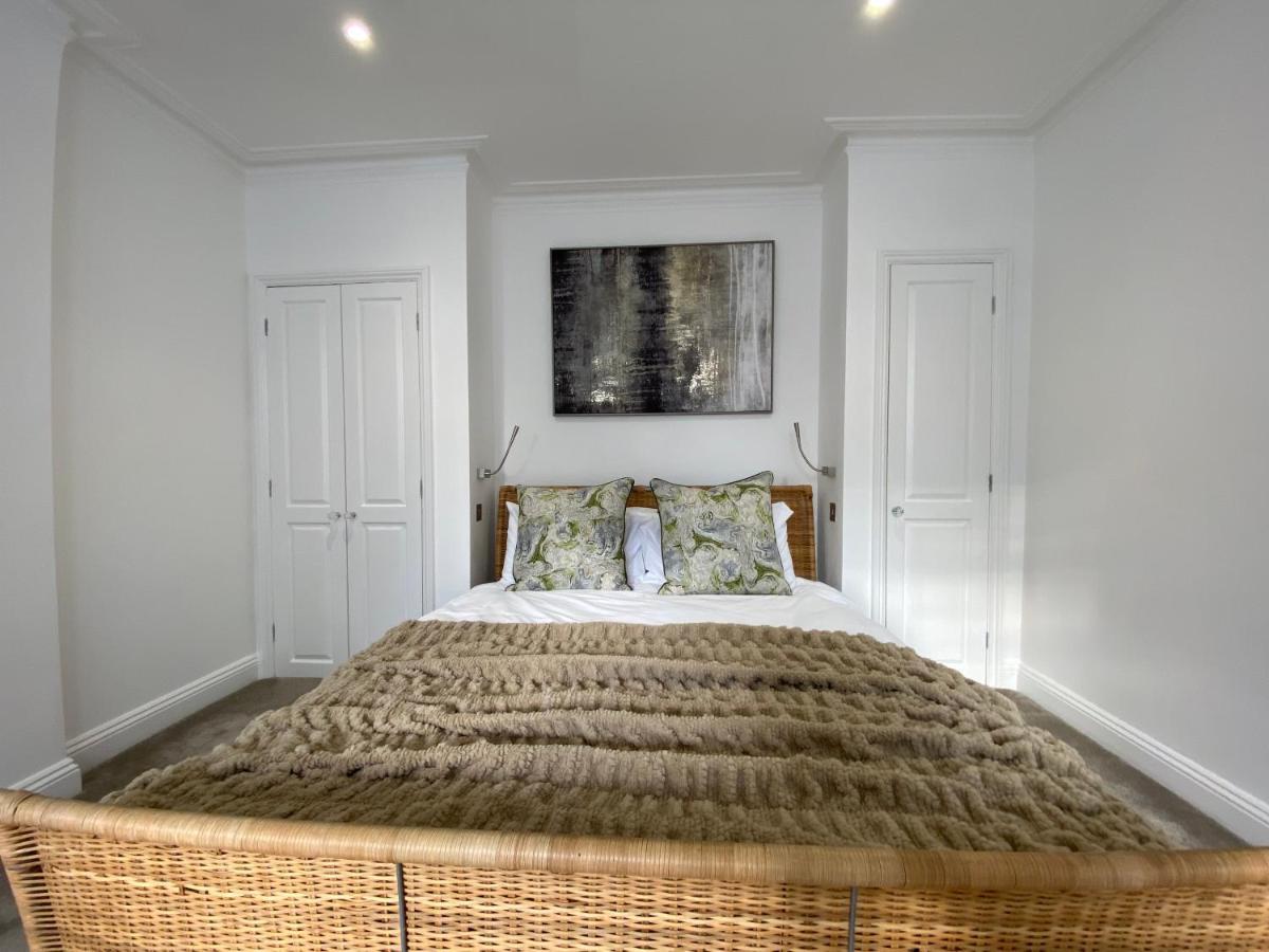 Apartment Fantastic Spacious Garden Flat With Own Private Entrance